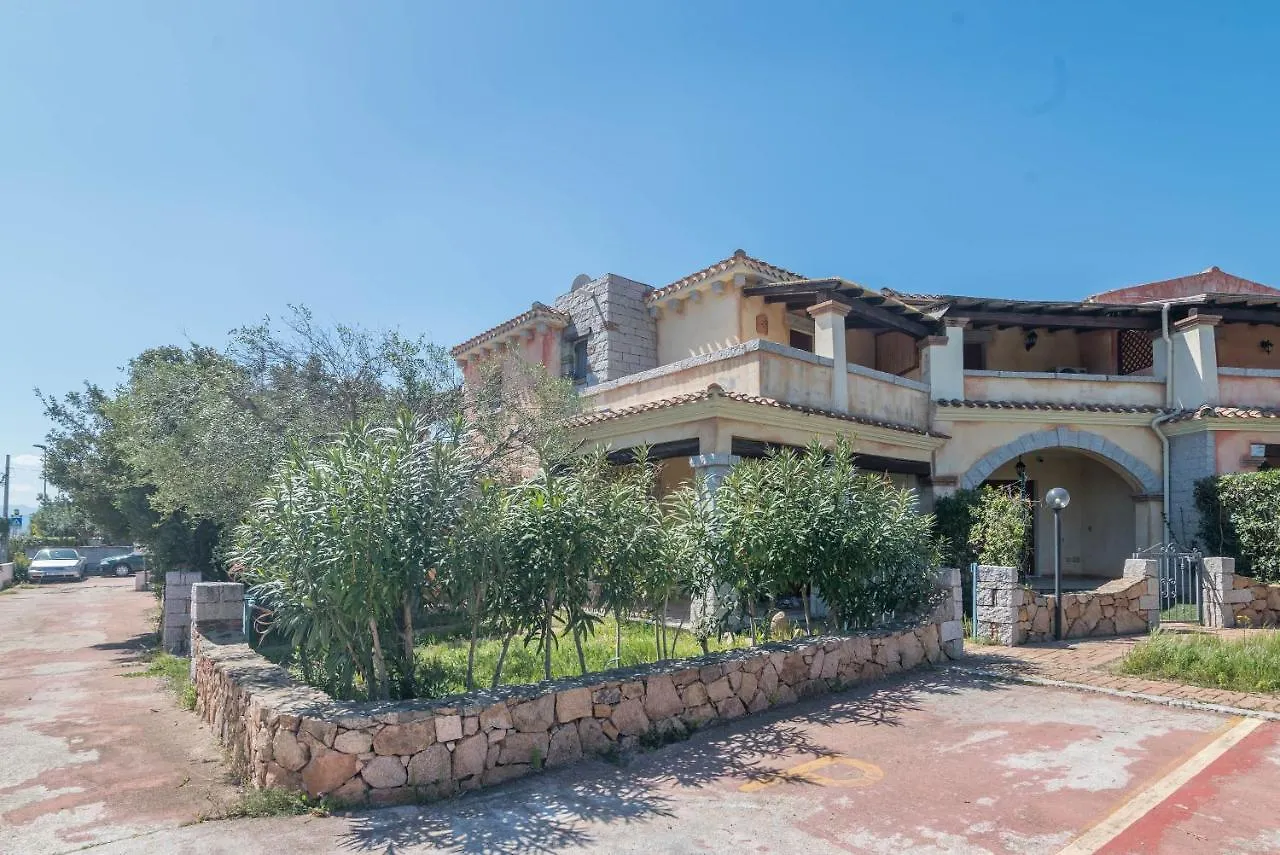 بيت للعطل Villetta Sarda مونتي بيتروسو